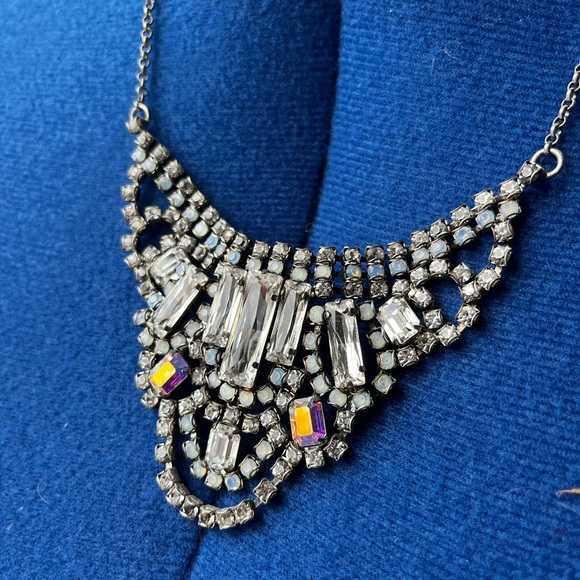 SOLD Snow Bunny Sorrelli Set - Picture 7 of 13